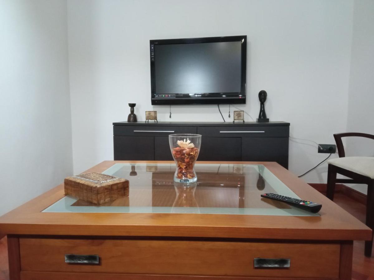 Apartamento La Almena 1 Junto A Plaza Mayor,2 Habitaciones, Parking Gratuito Caces Εξωτερικό φωτογραφία